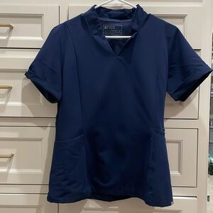 Inala Slim Scrub Top Size M Navy